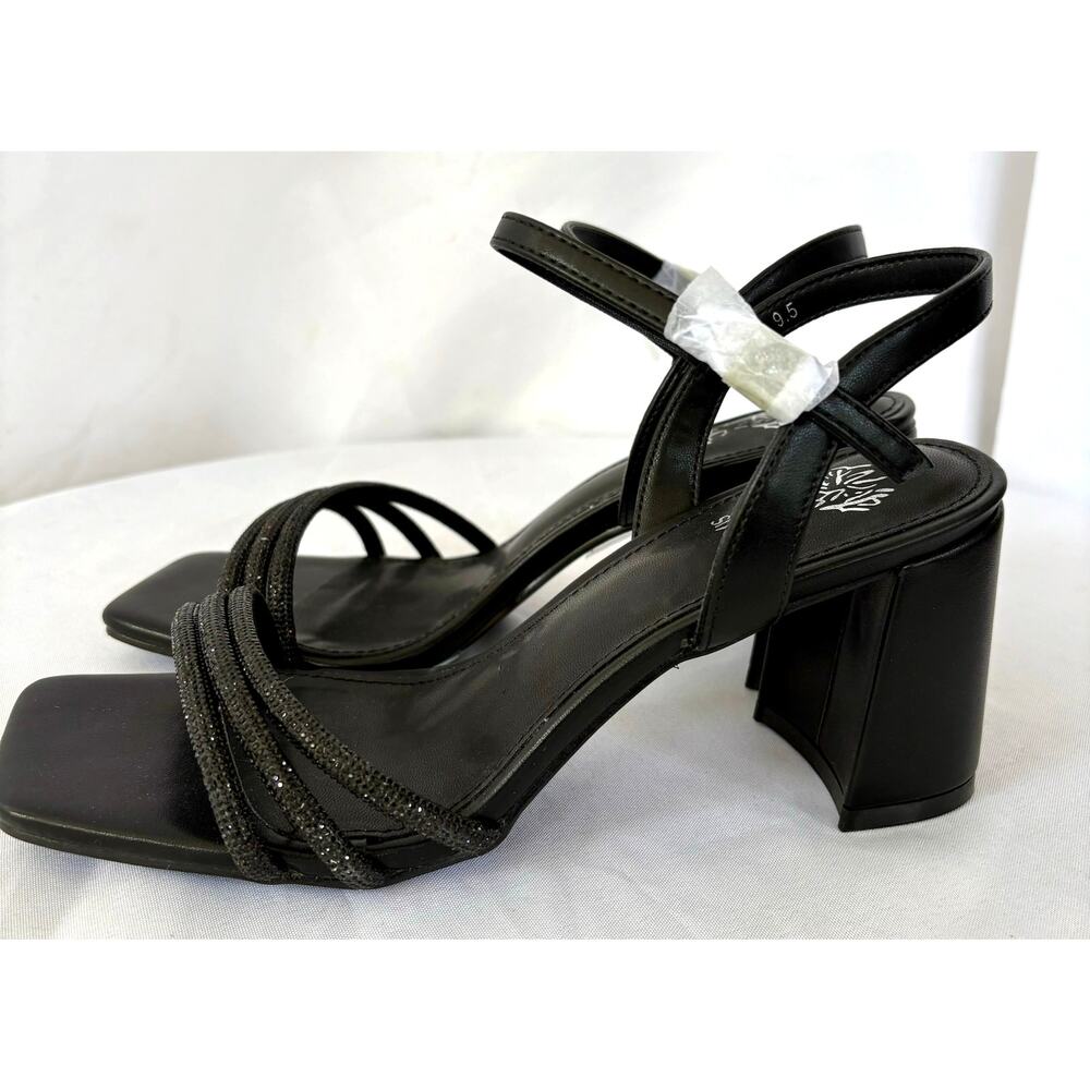 GC Shoes Women's Tyra Embellished Block Heel Dress Sandals Size 9.5 Black NWT